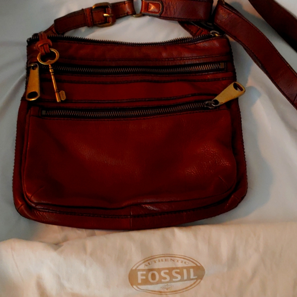 Fossil purse, brown